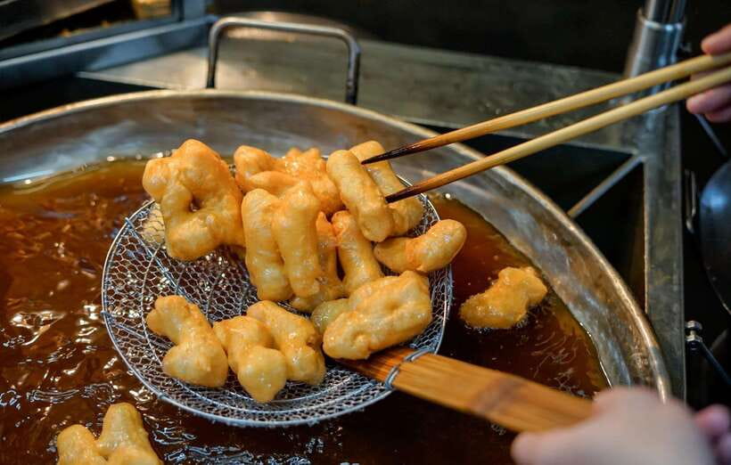 Taste of Bangkok: A 3-Hour Chinatown Food Feast - The Thai-Chinese connection on your plate