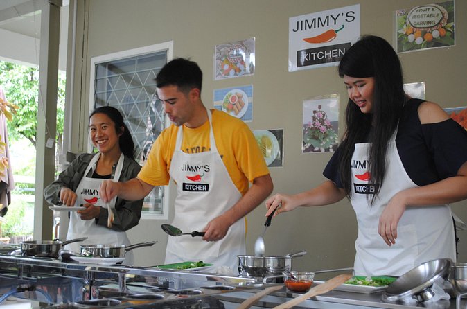 Thai Cooking Class - Cooking three dishes at your own pace