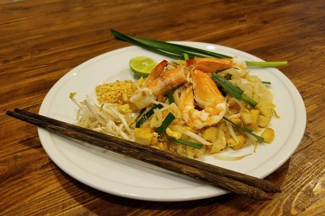 Thai Cooking Class at Tingly Thai Cooking School in Bangkok - Why this class works well in Bangkok