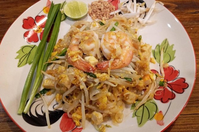 Thai Cooking Class at Tingly Thai Cooking School in Bangkok - Morning or afternoon?