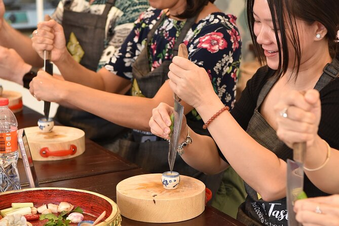 Thai Cooking Class with Market Tour in Sathon Bangkok - Who will enjoy this class most
