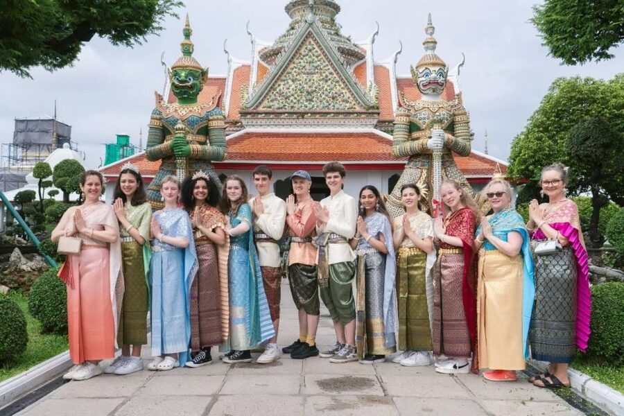 Thai Costume Rental - Who will enjoy this experience most?