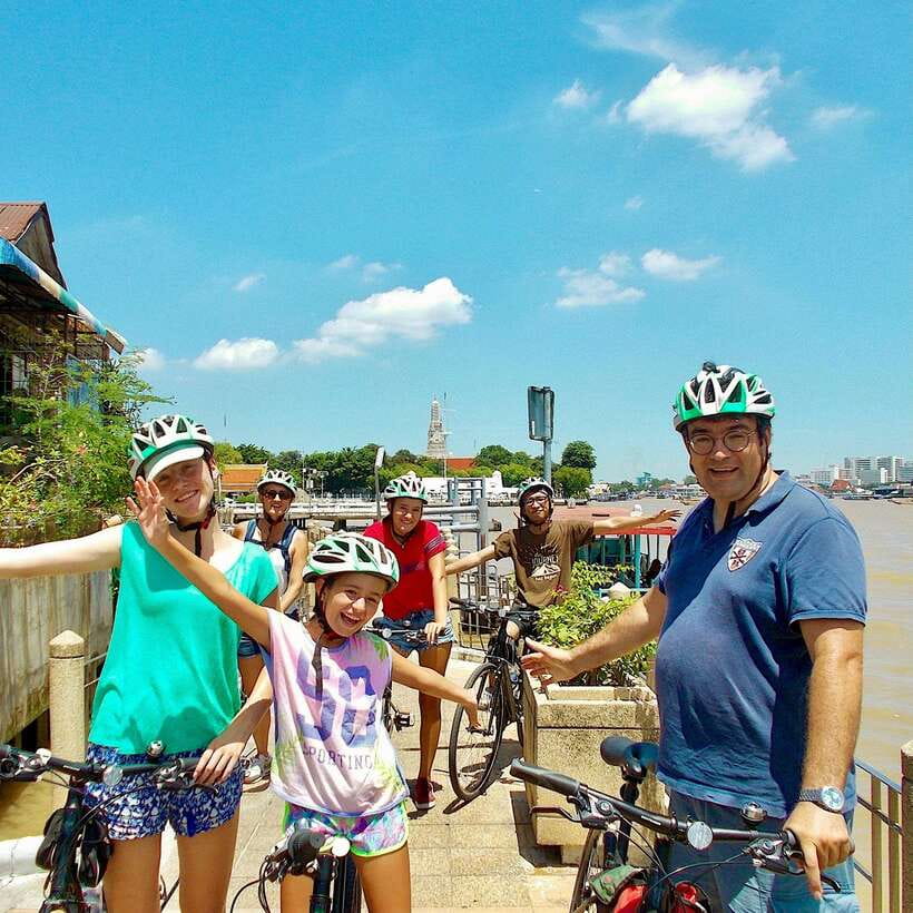 Thai culture and Bangkok local life guided bike tour - Meeting near Hua Lamphong MRT Station