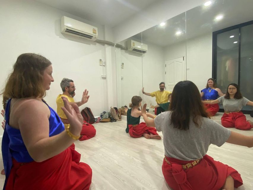 Thai Dance Class - Photos and short clips during selected moments