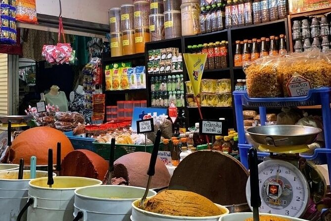 Thai Street Food & Morning Market Walking Tour in Hua Hin - Key points at a glance