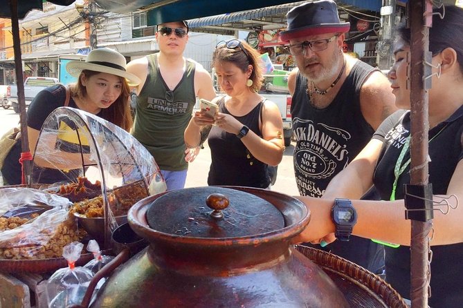 Thai Street Food & Morning Market Walking Tour in Hua Hin - Walking, transport, and practical comfort