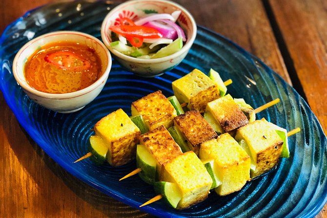 Thai Vegan Bangkok with Expert Guide - Starting at Ekkamai and moving by BTS