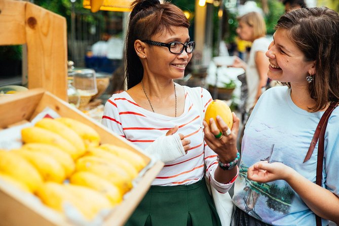 The 10 Tastings of Bangkok: Private Street Food Tour - Or Tor Kor Market and seasonal fruit