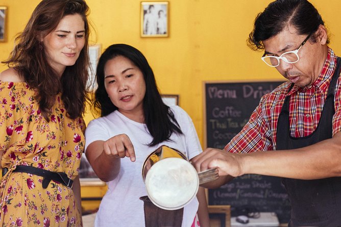The 10 Tastings of Chiang Mai With Locals: Private Street Food Tour - What the three-hour Chiang Mai food tour feels like