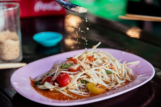 The 10 Tastings of Chiang Mai With Locals: Private Street Food Tour - Chang Phuak Gate and the essential sausage stop