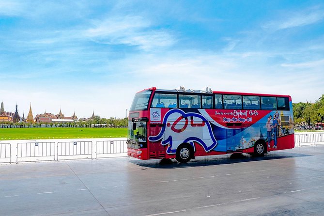 The Best Bangkok Hop-On Hop-Off Bus Tour - Chinatown brings the best contrast