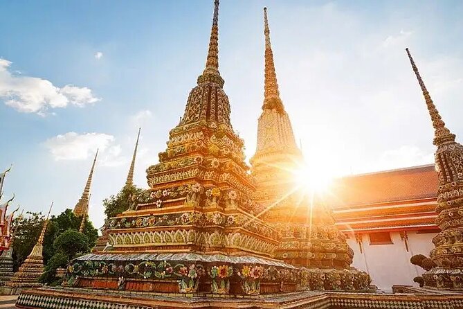 The Best Bangkok Temples - What the guide adds