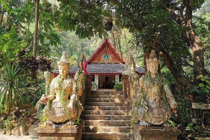 The Best City Tour View Points Wat Doi Suthep, Wat Chedi Luang and Wat Pha Lat - Wat Pha Lat, the quiet finish