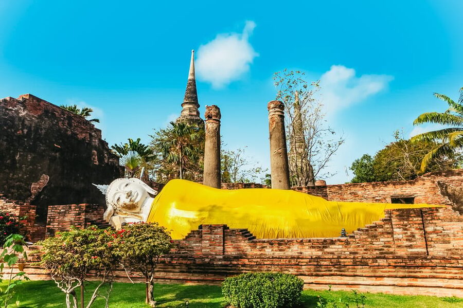 The Old Siam: Ayutthaya Temples Small Group Tour with Lunch - Why Ayutthaya works so well as a Bangkok day trip