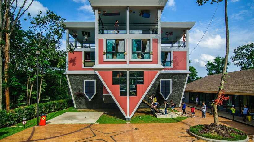 The Upside Down House: Phuket’s Must-See Attraction - Walking into Phuket’s Upside Down House