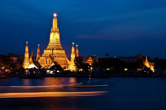 The White Orchid: Chao Phraya Dinner Cruise Experience - The buffet: plenty of choice, modest expectations
