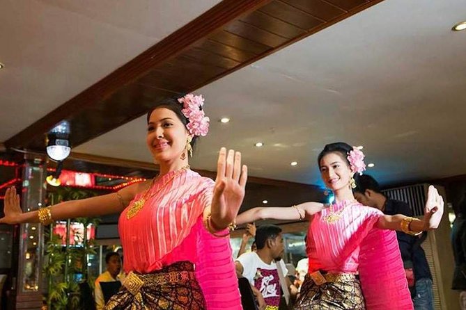 The White Orchid: Chao Phraya Dinner Cruise Experience - Rain, tides, and the limits of an open deck