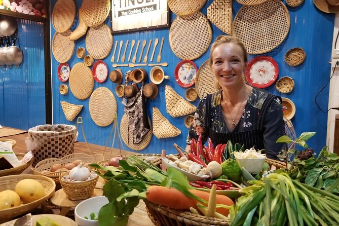 Tingly Thai Cooking School Afternoon Class - Cooking four dishes instead of watching a show