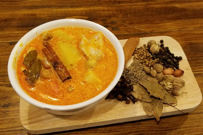 Tingly Thai Cooking School Afternoon Class - The teaching style: clear, funny, and practical