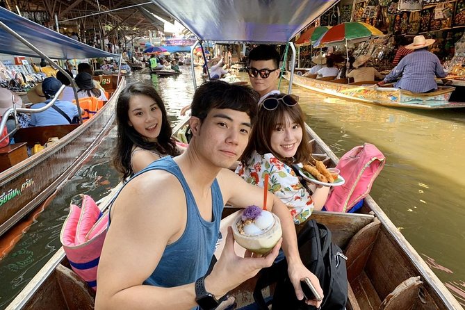 Train Market and Floating Market half day tour - A private ride makes the early start easier
