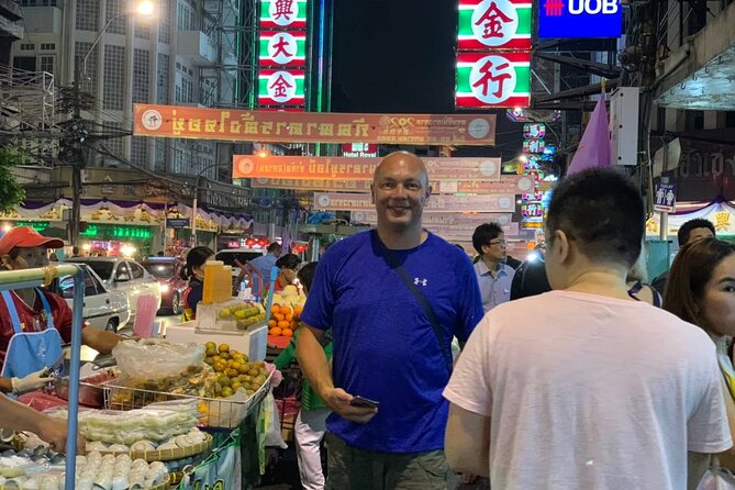 Tuk-tuk tour Bangkok by Night with Chinatown meal and hotel transfers - Grand Palace and Wat Pho are quick old-town glimpses