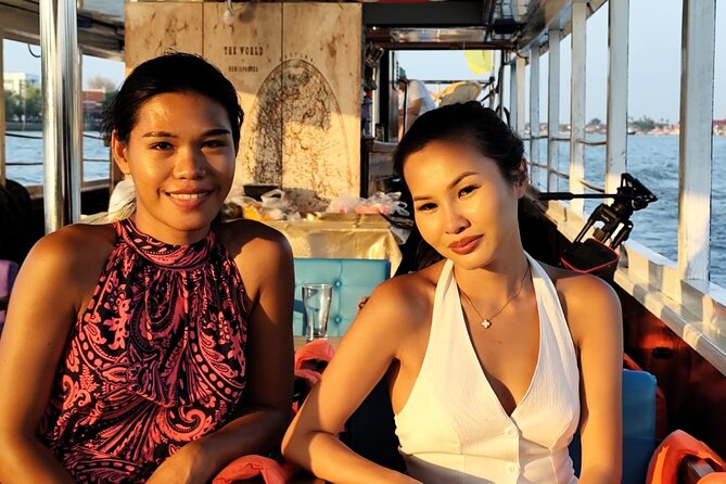 Unique and Scenic Slow Boat Tour from Bangkok to Ayutthaya - Wat Arun, the Grand Palace, and the first river views