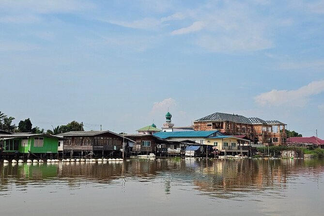 Unique and Scenic Slow Boat Tour from Bangkok to Ayutthaya - Who will enjoy this slow boat most?
