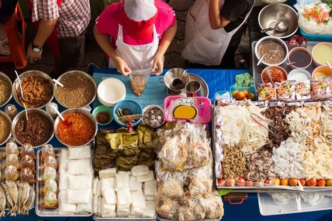 Unique Tour Unknown Chiang Mai - Warorot Market, Chiang Mai’s famous food stop