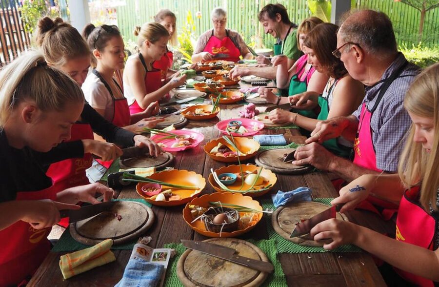 We Cook Thai Home Garden Cooking School - Six categories, one wok, and a very large meal