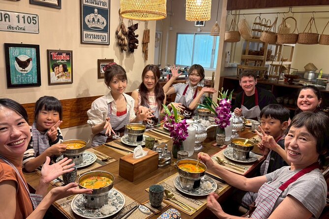 White Lotus Thai Cooking Class in Bangkok - Friendly instruction and room for questions