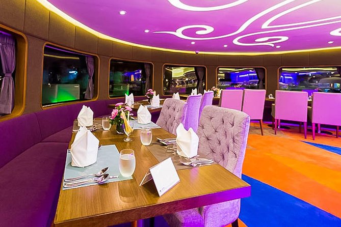 Wonderful Pearl: Bangkok's Dinner Night Cruise - River City to Rama VIII Bridge